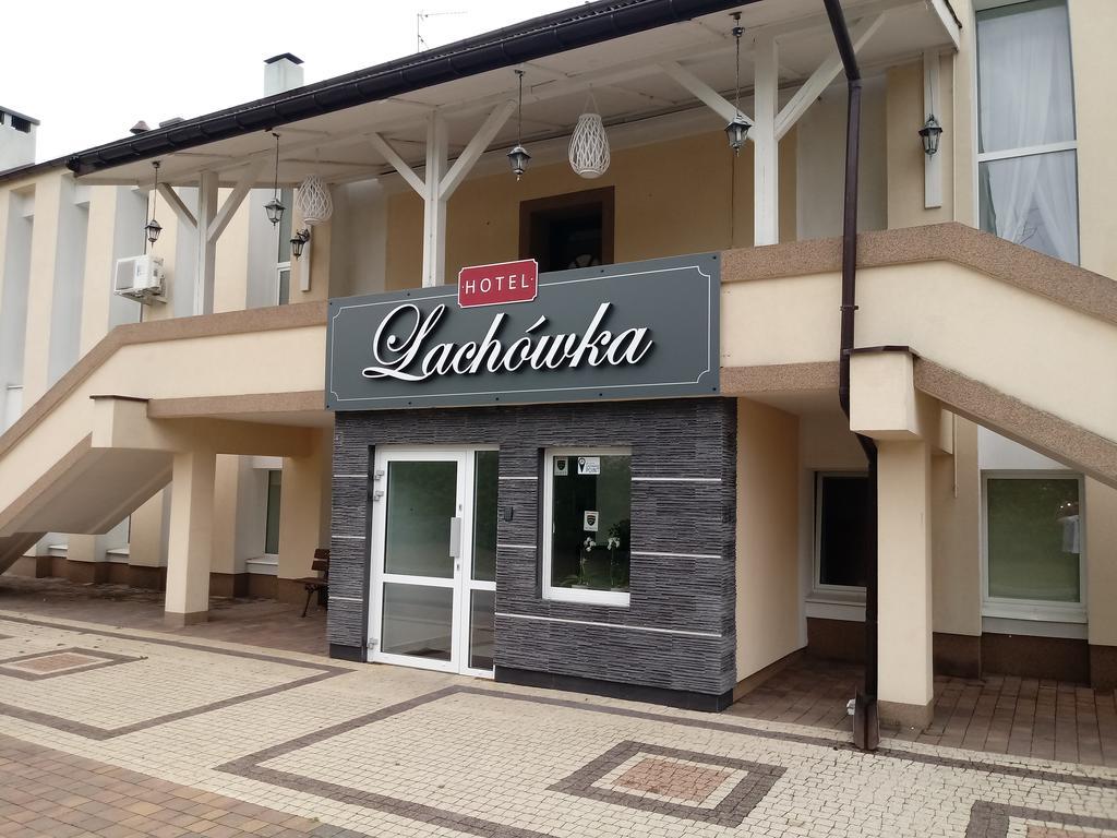 Hotel Lachowka Krepiec ภายนอก รูปภาพ